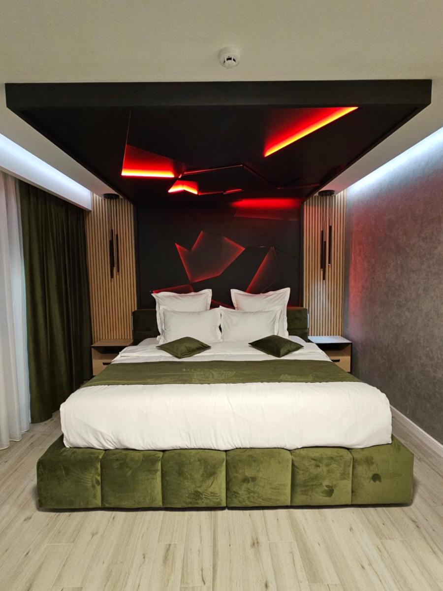 MONARC Boutique ApartHotel - SELF CHECK-IN
