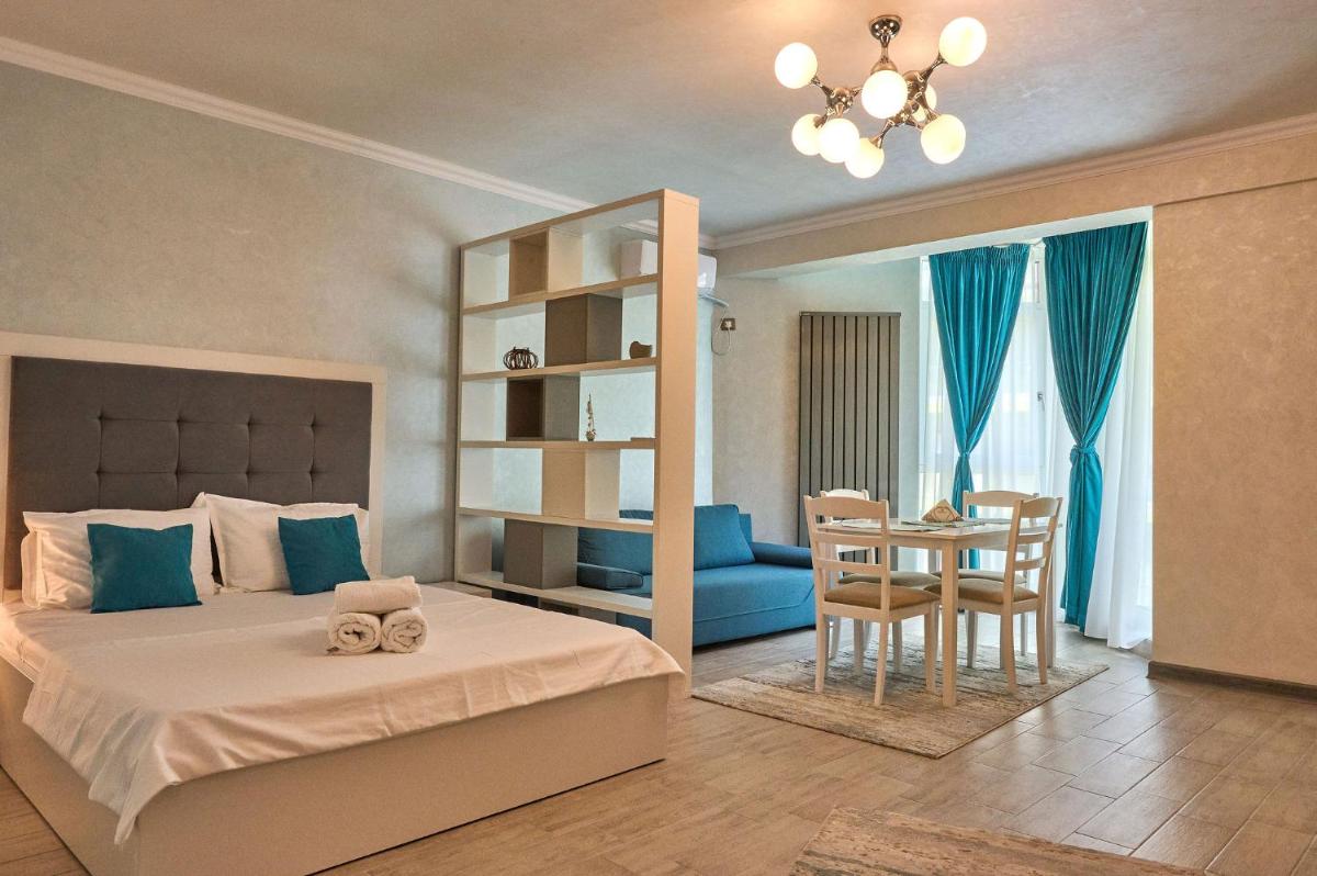 Moonlight Studio - Spa n Pools beach Resort
