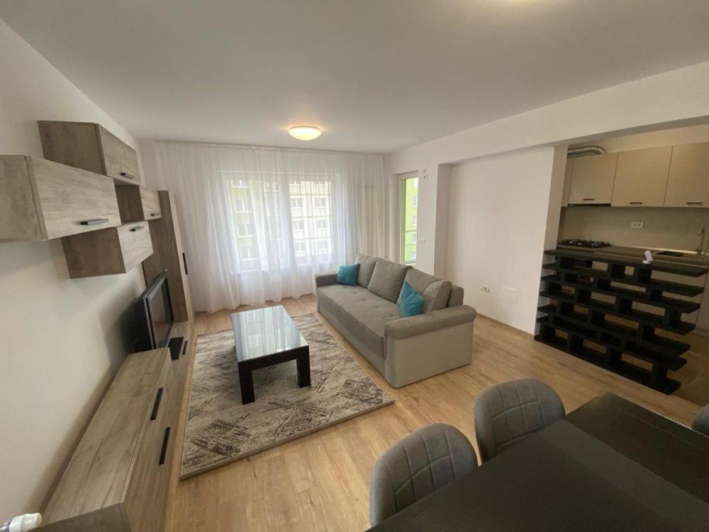 TOPCITY Coresi 2 Camere