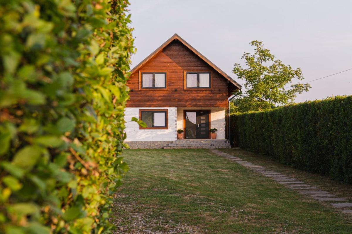 Orastioara Retreat