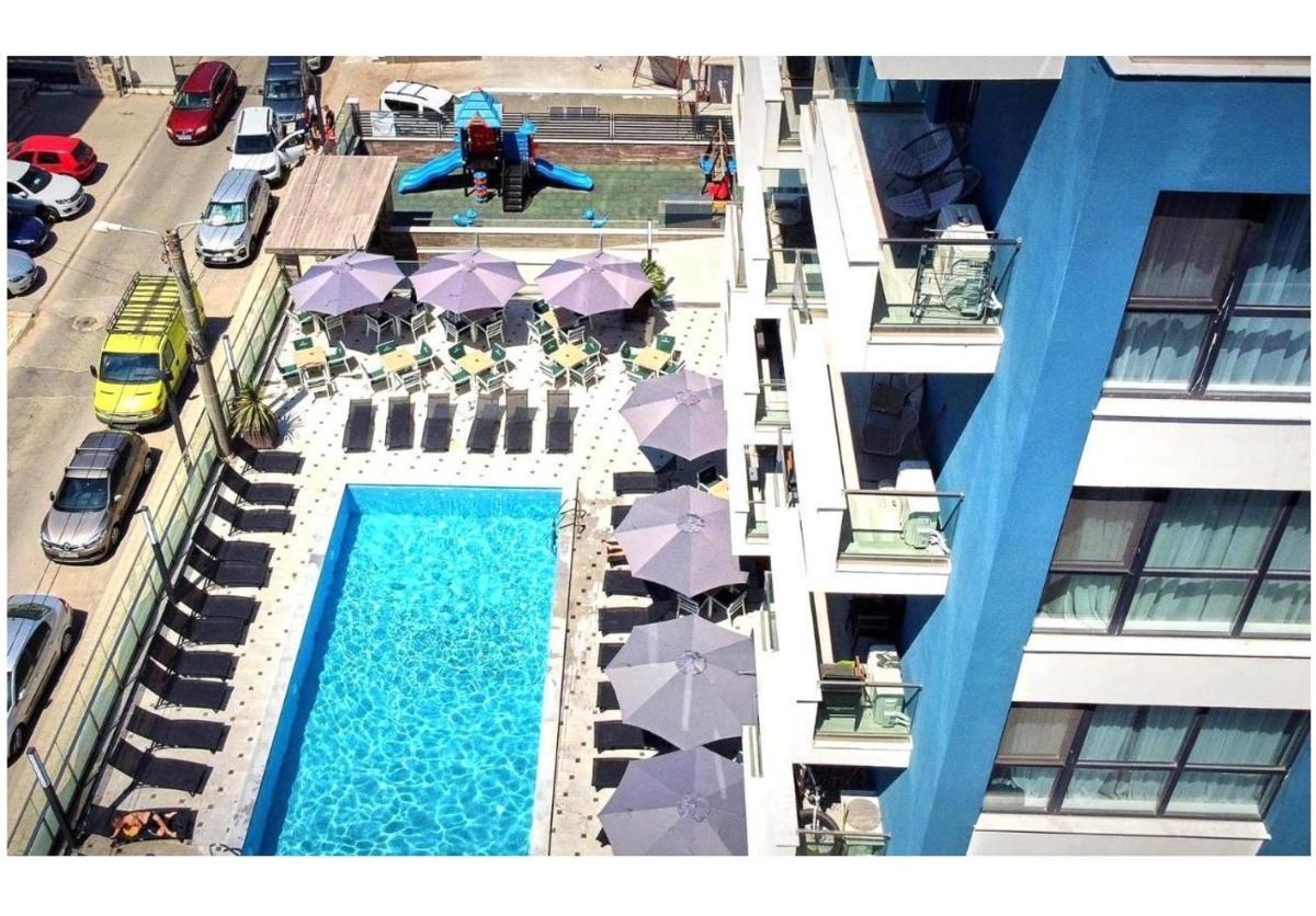Palmas - Pool by N10