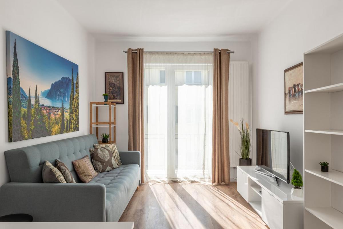 Pan Downtown Apartment