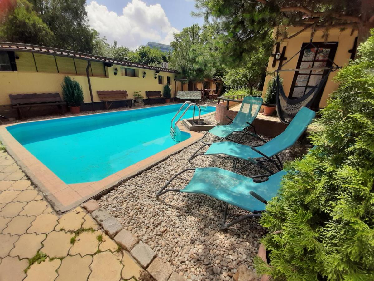 Casa Mica Guesthouse