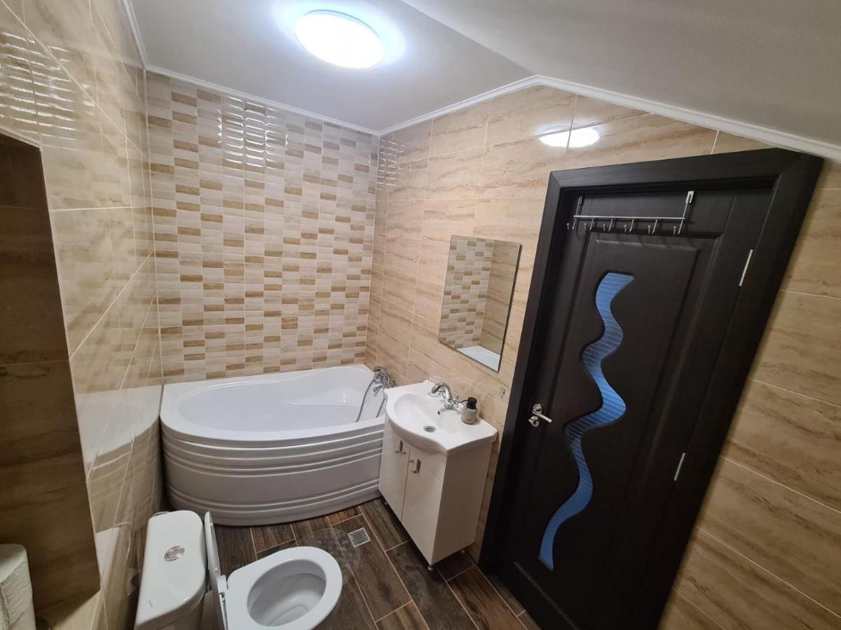 PIATRA ROSIE Pensiune Agroturistică