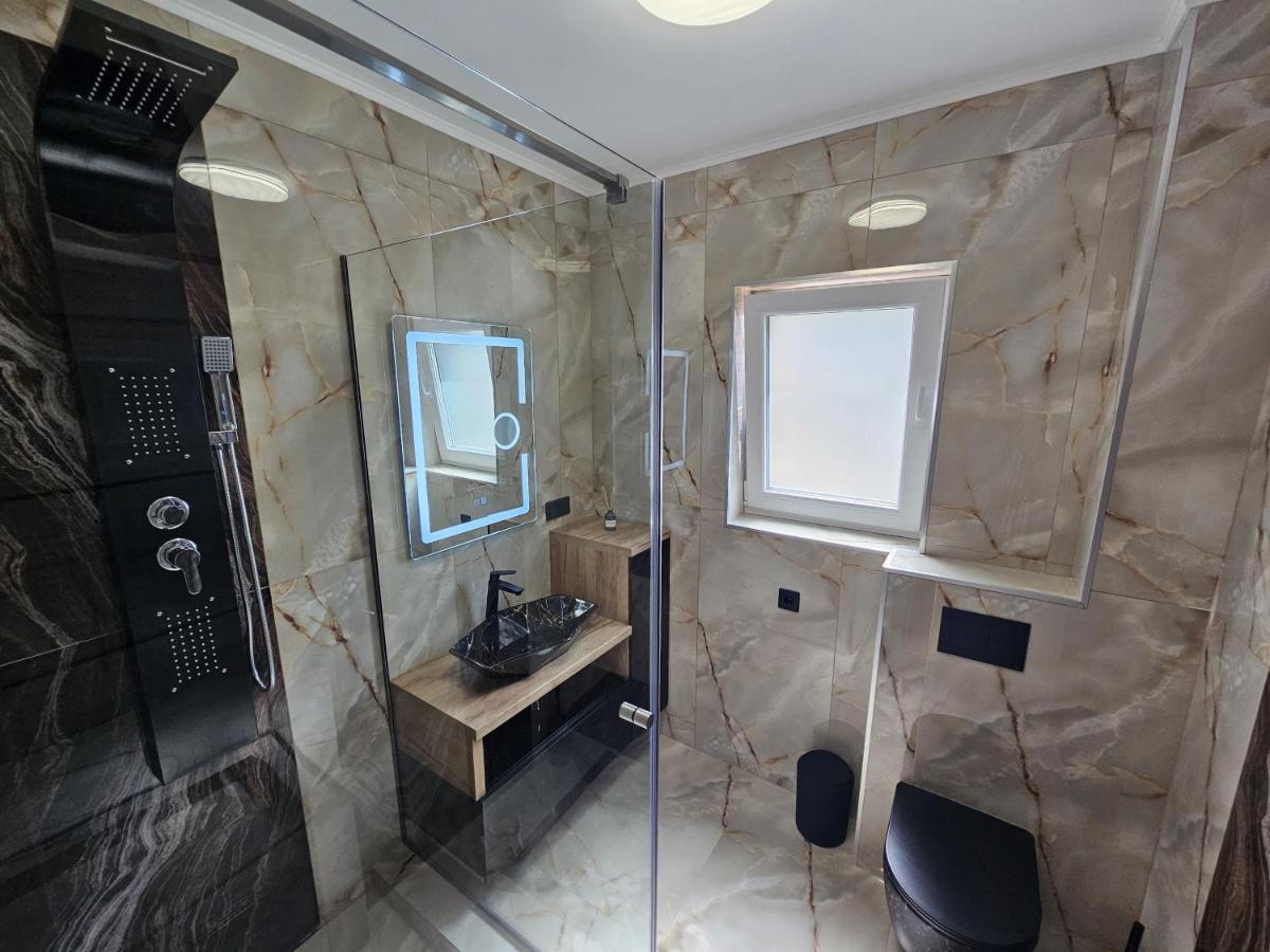 Prestige Suites