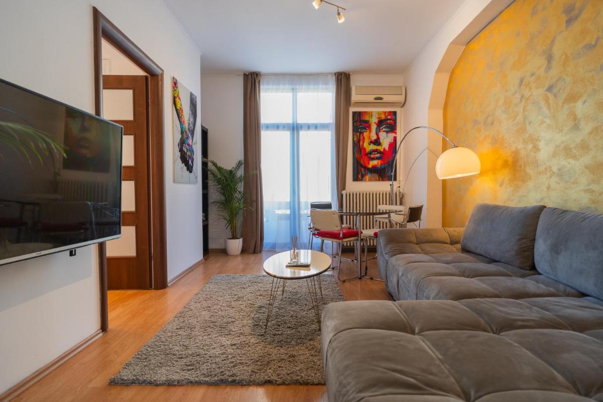 Prime Location - Breathtaking Architectural Views