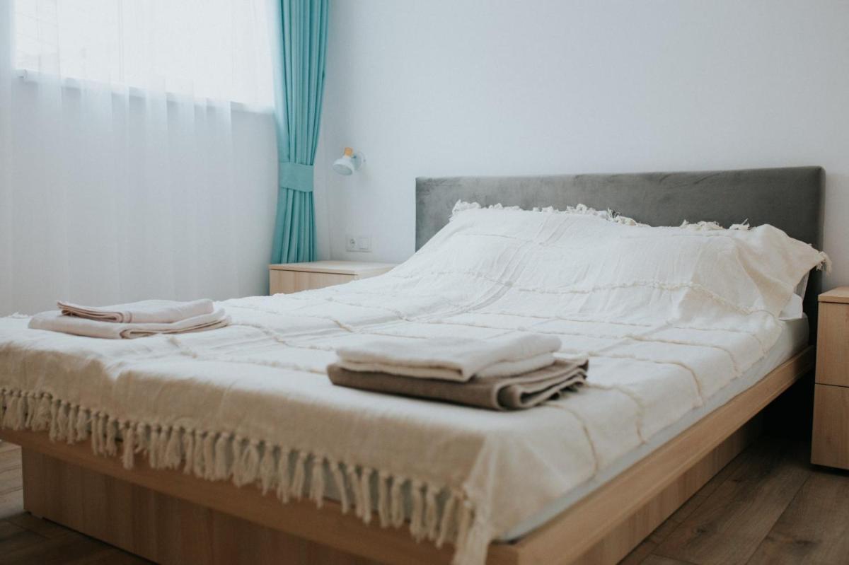 Regim Hotelier Lotusul Verde
