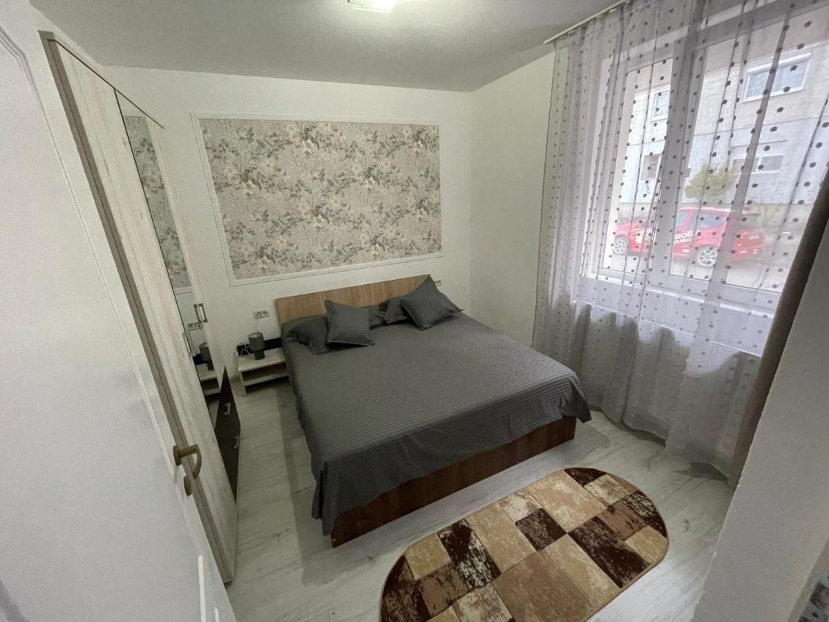 R.M Apartament