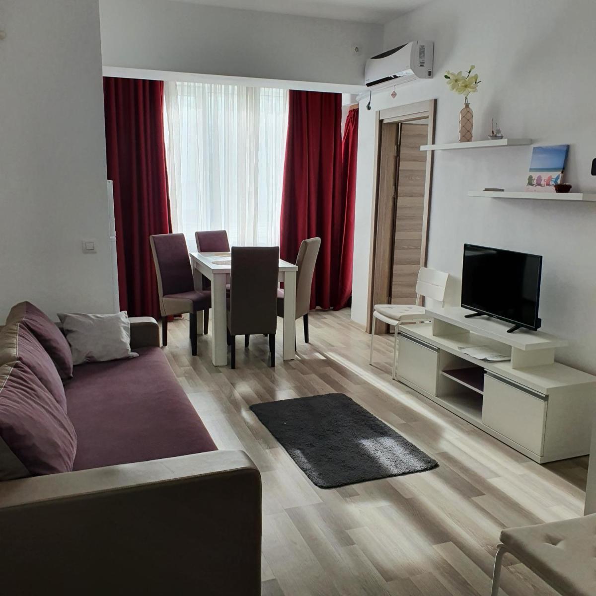 Summerland Apartament
