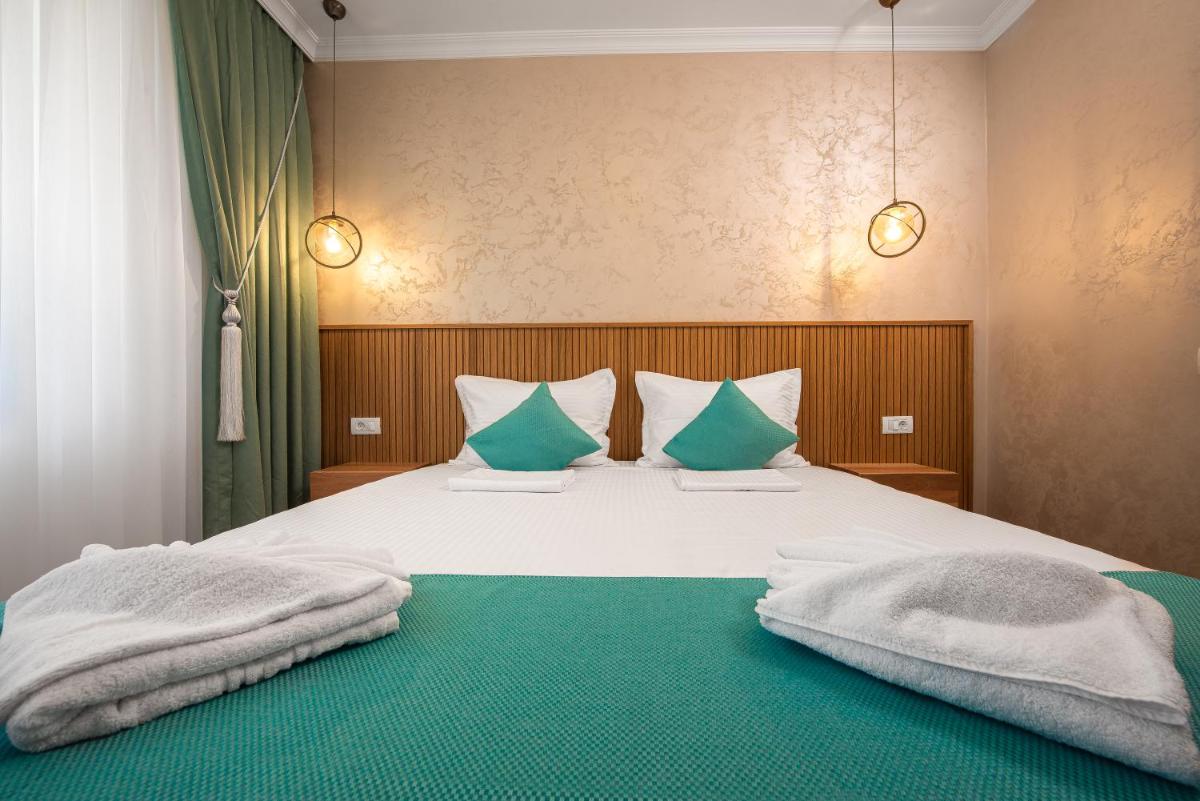 Thaya Rooms