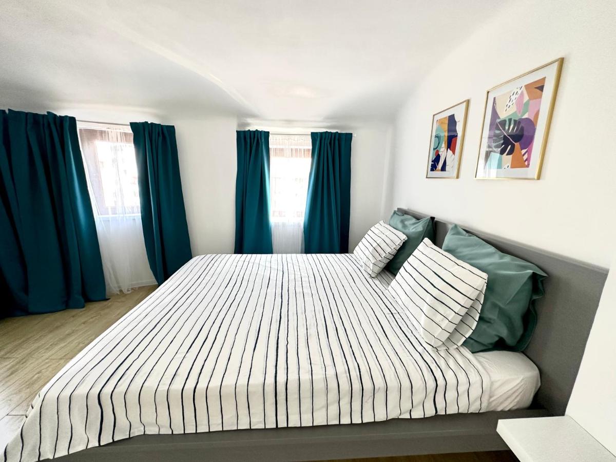 Turqoise Central Apartaments