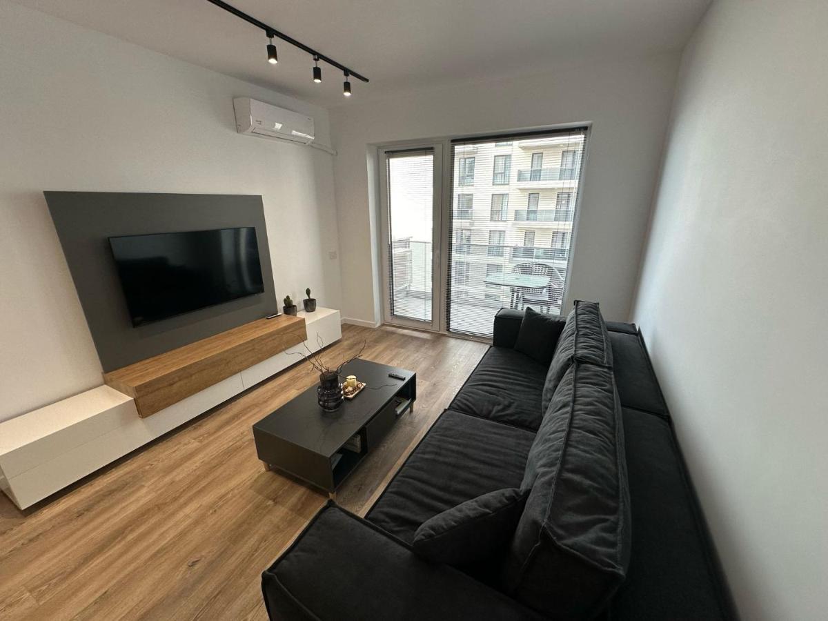 Urban Arena Apartment
