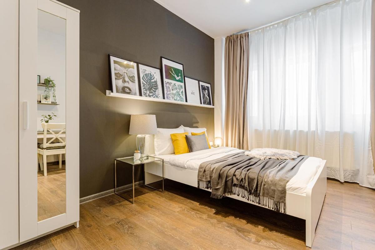 Urban Vibes - Chic Apartments on Smardan Street