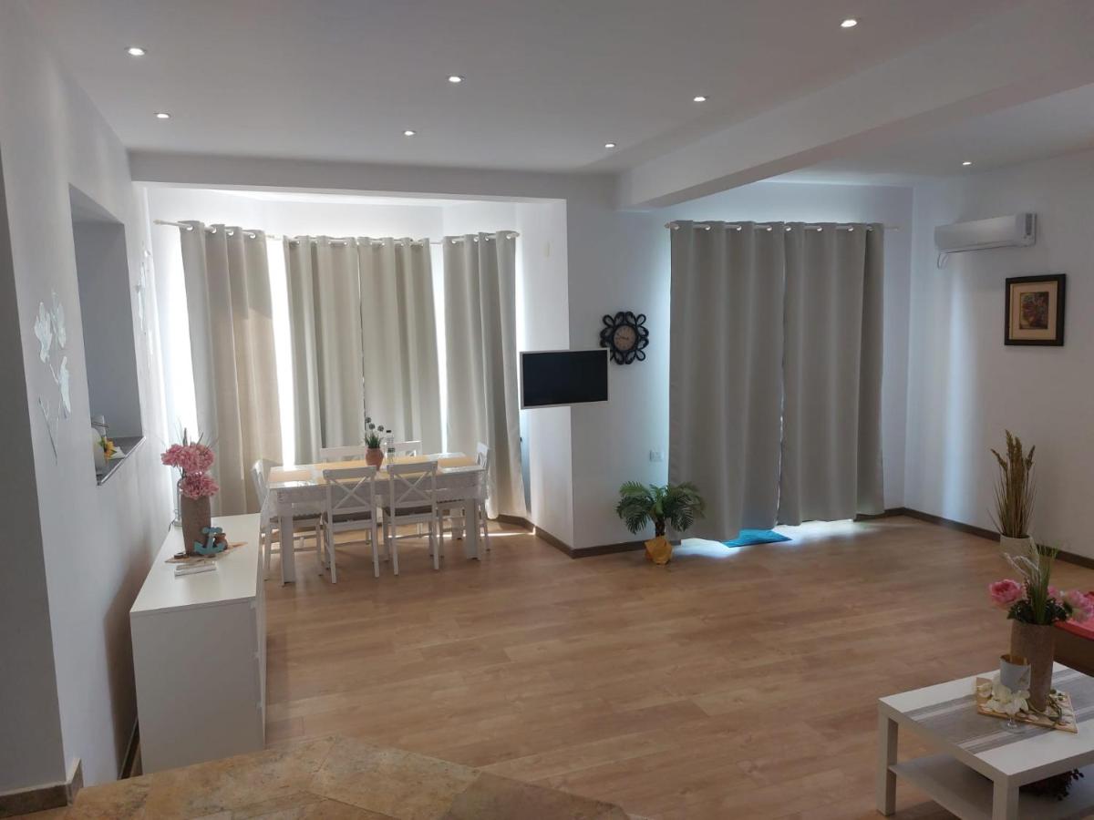 Villa Mona