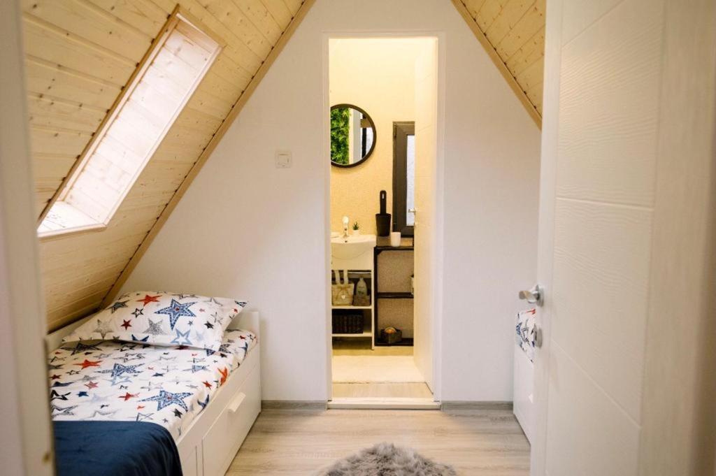 Zenith A-Frame Straja